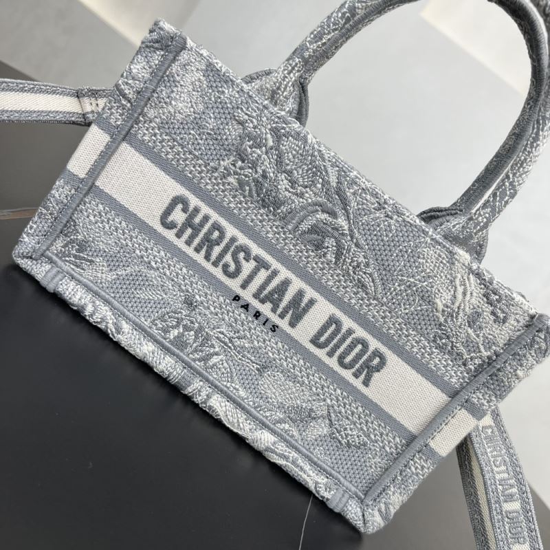 Christian Dior Shopping Bags